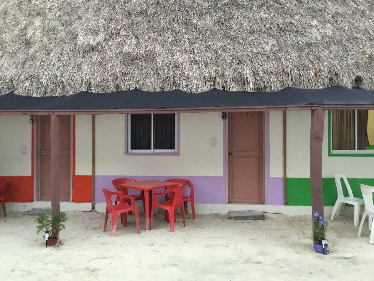Posada Los Abuelos Isla Holbox Exteriör bild